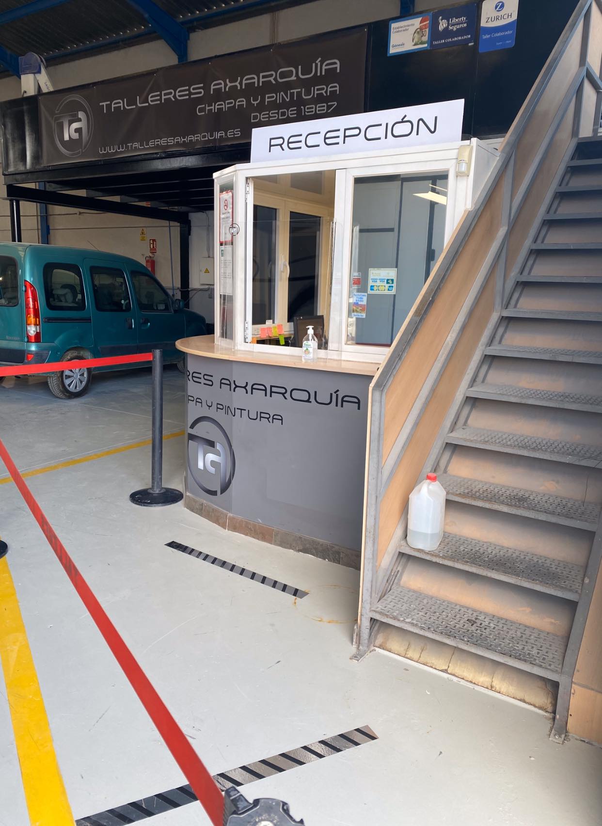 Volvemos al trabajo, mayo 2020 talleresaxarquia, chapa y pintura, mecanica, velez malaga, compañias de seguros, siniestros, pintado de coches, reparacion de plasticos, taller, taller concertado, reparacion de vehiculos,